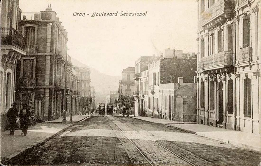 PM k- 08- Place et Bd Sebastopol.jpg